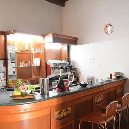 Redenta Bed & Breakfast 3*