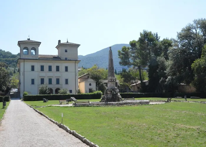 Redenta Nocleg ze śniadaniem 3*